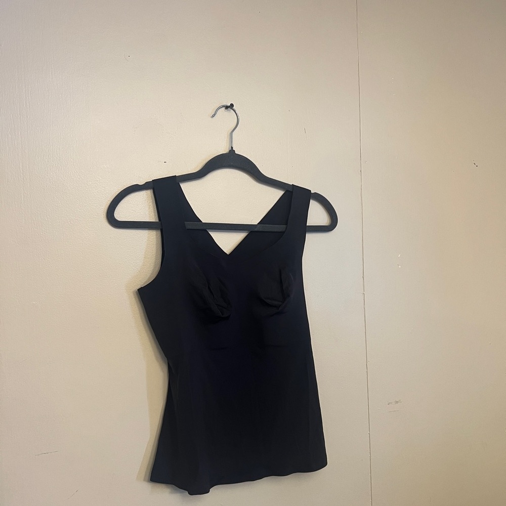 Evelyn & Bobbie Black Smoothing Cami - Picture 4 of 7